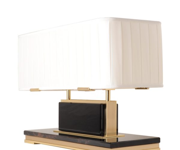 Arev_lampe_de-table