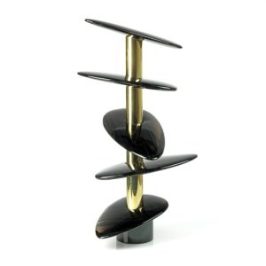 Vase en galets d’obsidienne