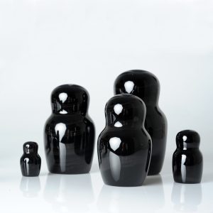 Zaven-Pare_Matriochka_poupees-russes_obsidienne_5tailles